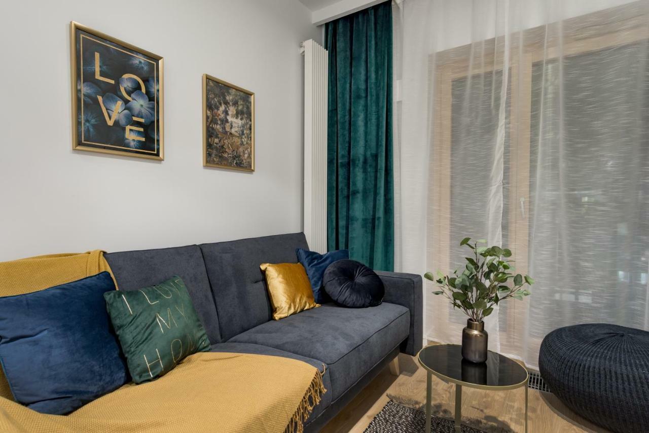 Mennica Residence Chic Apartment วอร์ซอ ภายนอก รูปภาพ